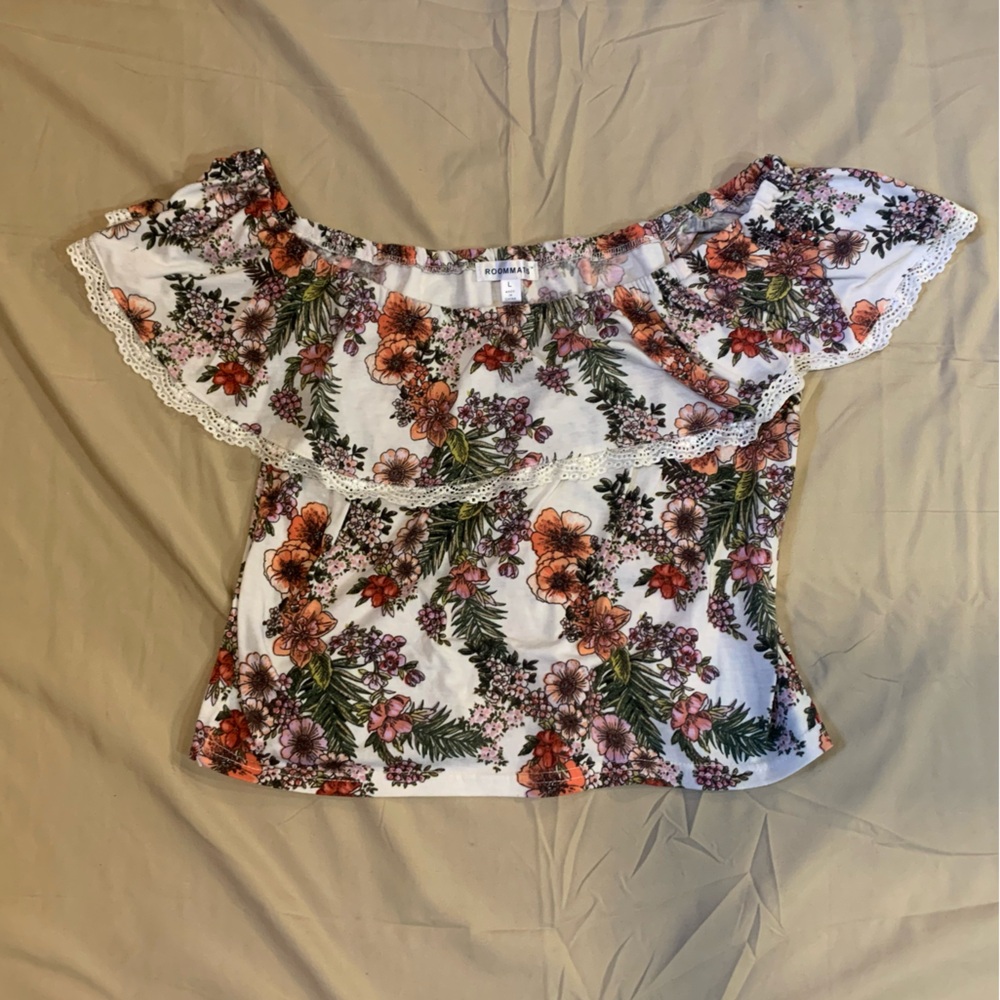 Roommates Off the Shoulder Blouse